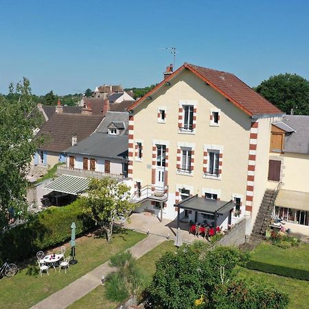 La Chtite Creuse - Chambres D'Hotes - Parking - Abri 2 Roues Boussac  Exterior photo